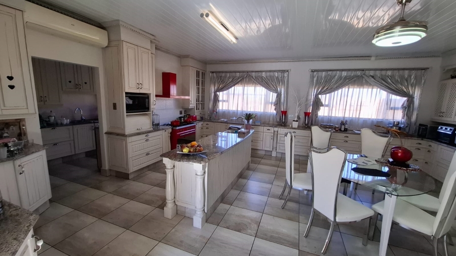 3 Bedroom Property for Sale in Klerksdorp Rural North West